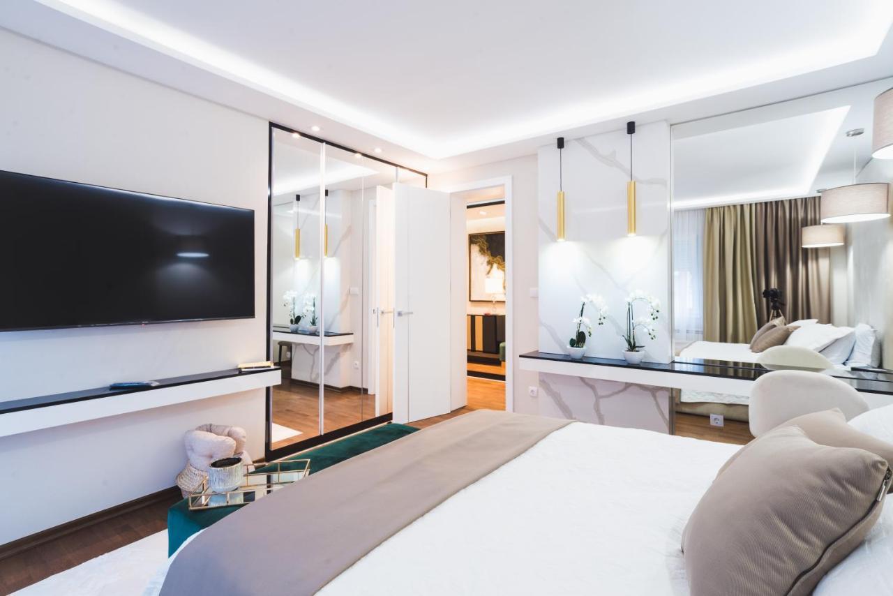 Majestic Apartment Jagodina Esterno foto